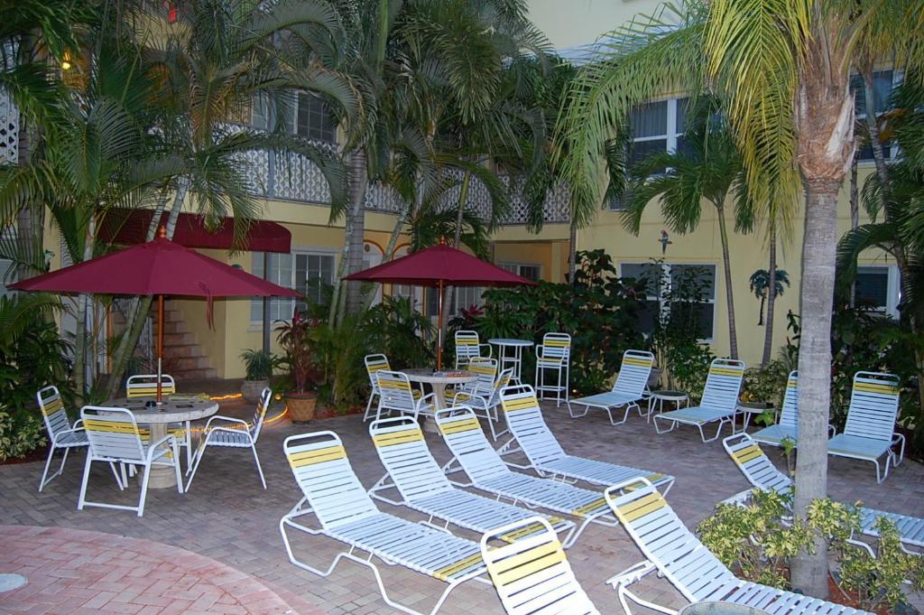 פורט לודרדייל Alcazar Resort- Gay Mens Resort מראה חיצוני תמונה